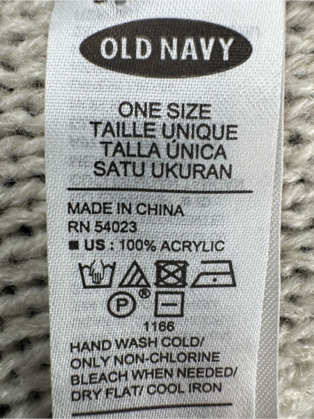 Old Navy Cream Geometric Knit Fringe Scarf - Picture 2 of 5